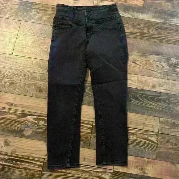 Juniors black jeans high waisted size 9 - Picture 1 of 4